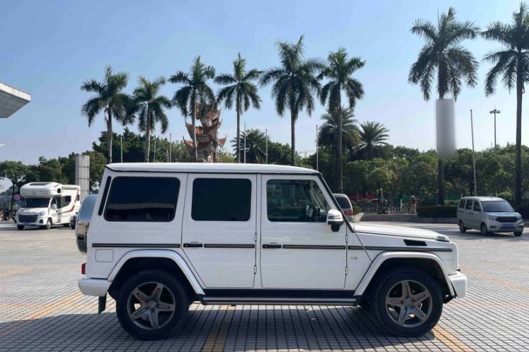 Used Mercedes-Benz G-Class 2017 G 500 Exterior 3