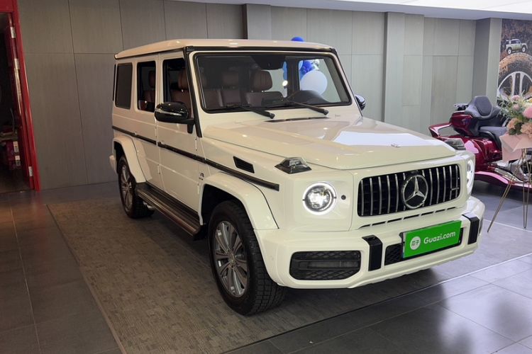 Used Mercedes-Benz G-Class 2017 G 500 Exterior 4
