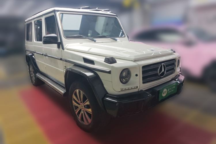 Used Mercedes-Benz G-Class  Front Right 45 Deg