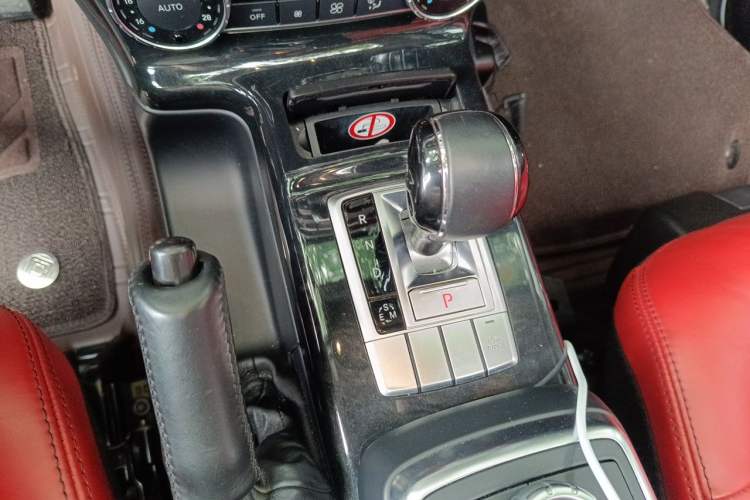Used Mercedes-Benz G-Class 2017 G 350 d Gear Lever
