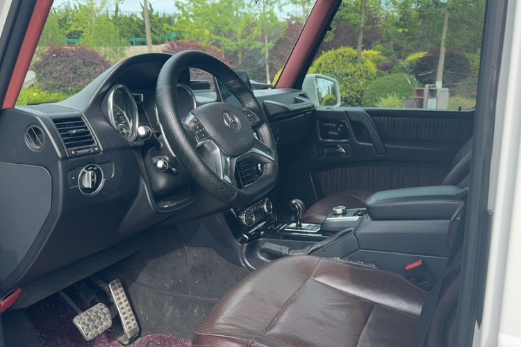 Used Mercedes-Benz G-Class 2017 G 500 Interior 1