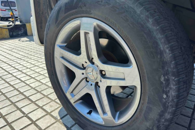 Used Mercedes-Benz G-Class 2017 G 500 Interior 11