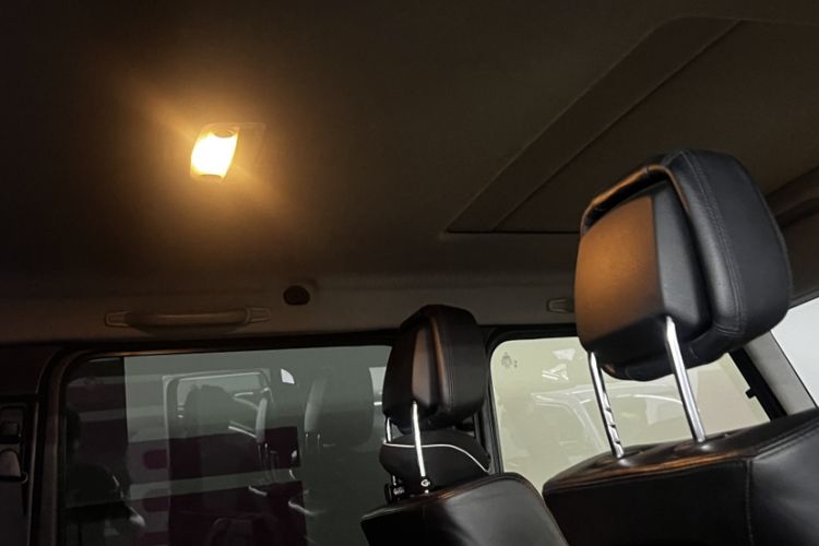Used Mercedes-Benz G-Class 2017 G 500 Interior 6