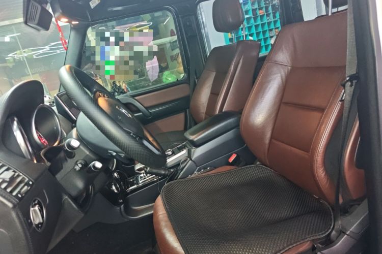 Used Mercedes-Benz G-Class  Left Front Seat