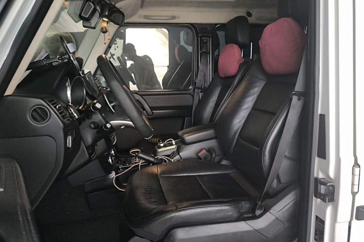 Used Mercedes-Benz G-Class  Left Front Seat