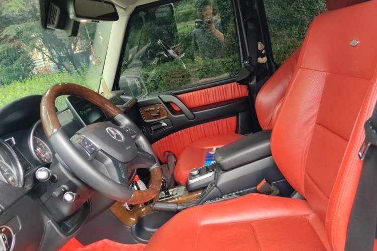 Used Mercedes-Benz G-Class  Left Front Seat