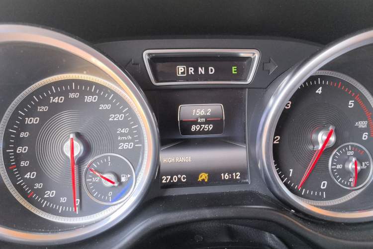 Used Mercedes-Benz G-Class 2017 G 350 d Odometer Close Up