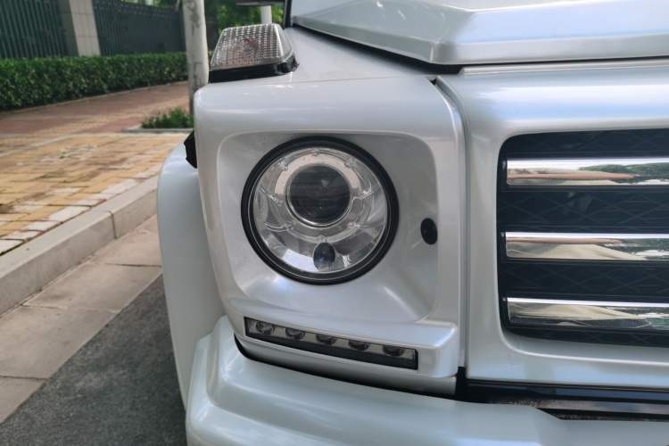 Used Mercedes-Benz G-Class 2017 G 350 d Right Front Headlight