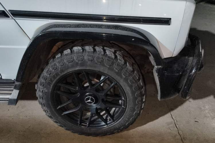 Used Mercedes-Benz G-Class 2017 G 350 d Right Front Wheel Hub