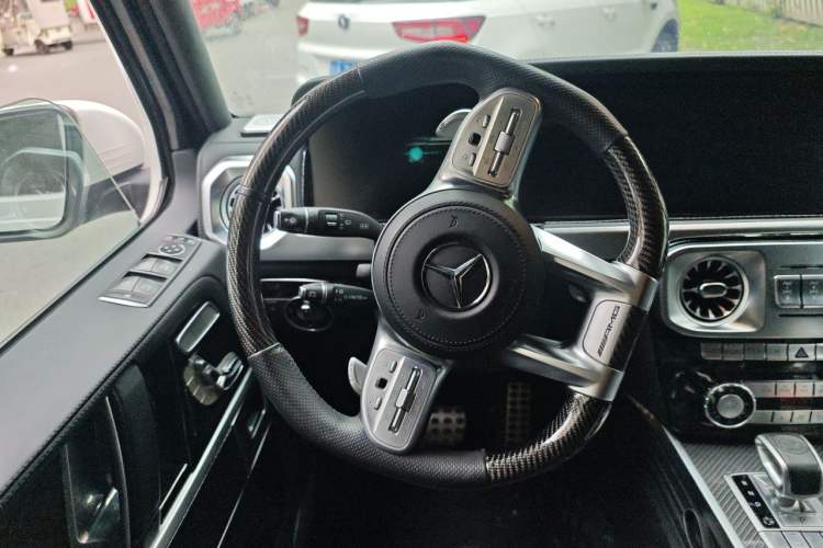 Used Mercedes-Benz G-Class 2017 G 500 Steering Wheel