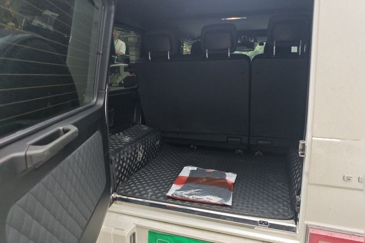 Used Mercedes-Benz G-Class 2017 G 500 Trunk