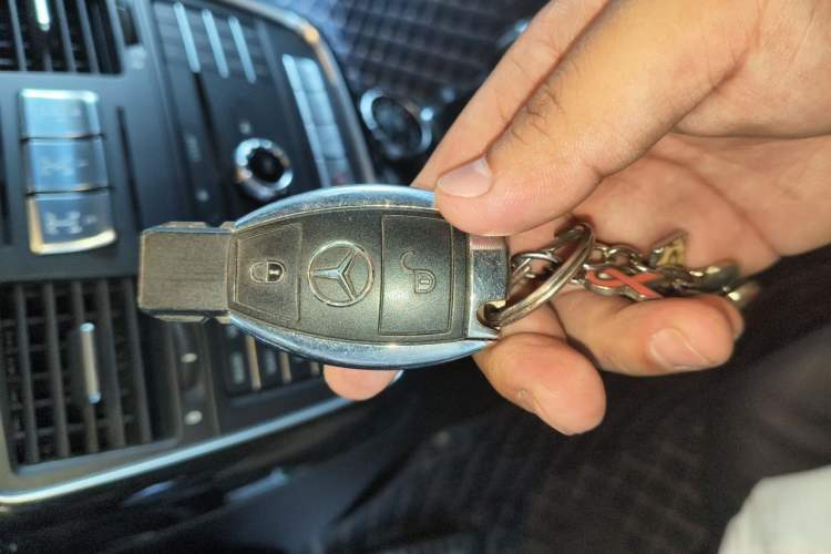 Used Mercedes-Benz G-Class 2017 G 350 d Vehicle Key