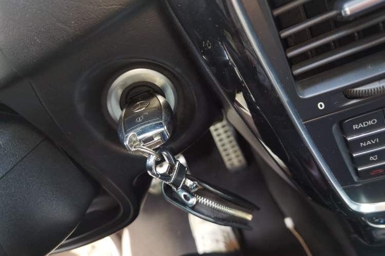 Used Mercedes-Benz G-Class 2017 G 350 d Vehicle Key