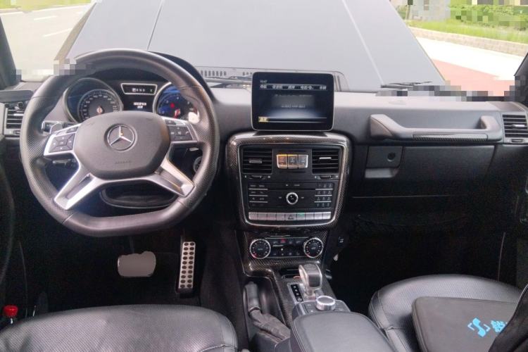 Used Mercedes-Benz G-Class  Center Console
