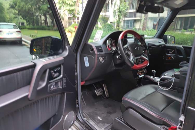Used Mercedes-Benz G-Class  Driver Seat