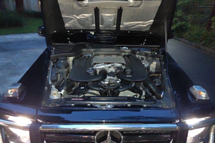 Used Mercedes-Benz G-Class  Engine Bay