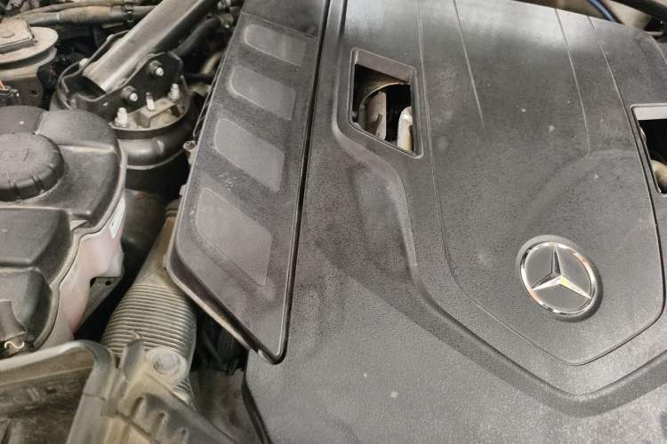 Used Mercedes-Benz G-Class  Engine Bay Right
