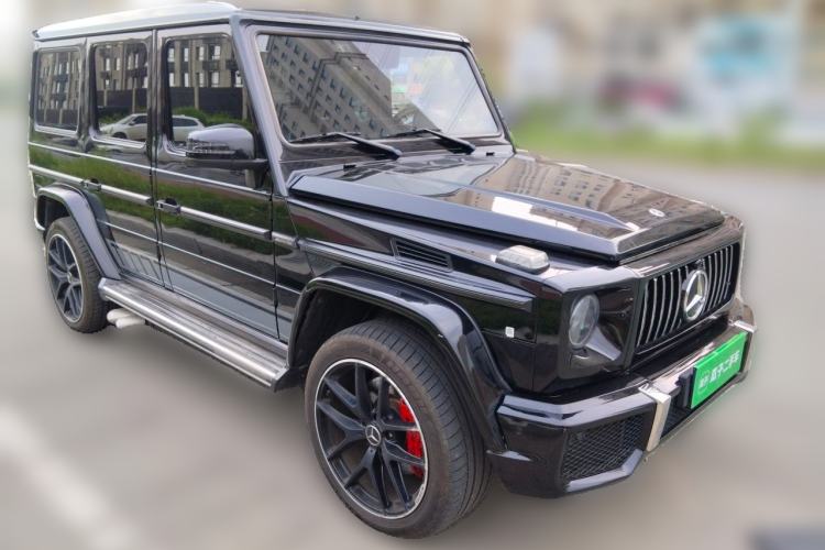 Used Mercedes-Benz G-Class  Front Right 45 Deg