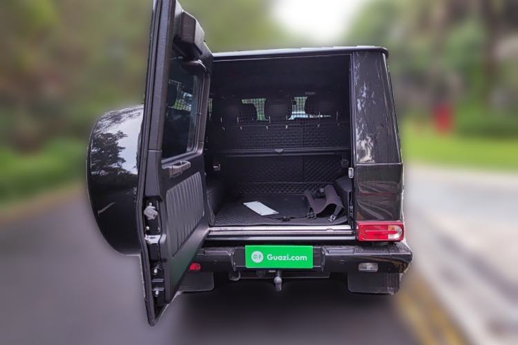 Used Mercedes-Benz G-Class  Trunk
