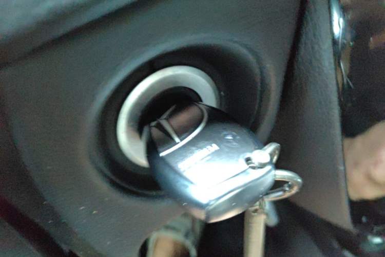 Used Mercedes-Benz G-Class  Vehicle Key