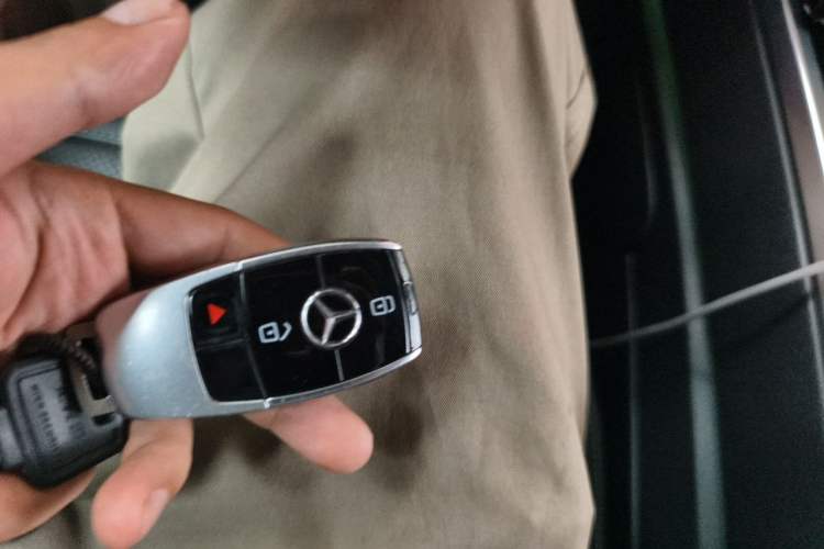 Used Mercedes-Benz G-Class  Vehicle Key