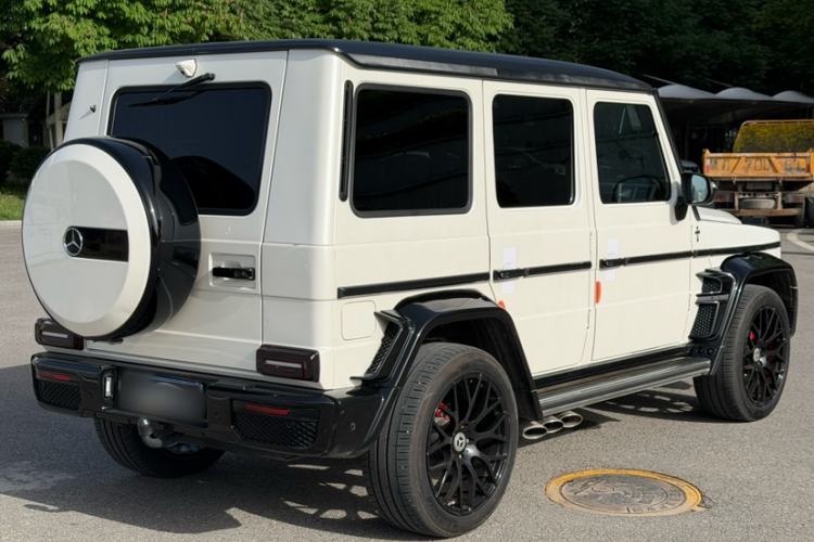 Used Mercedes-Benz G-Class 2018 G 500 designo Artisan Collection Edition Exterior 3