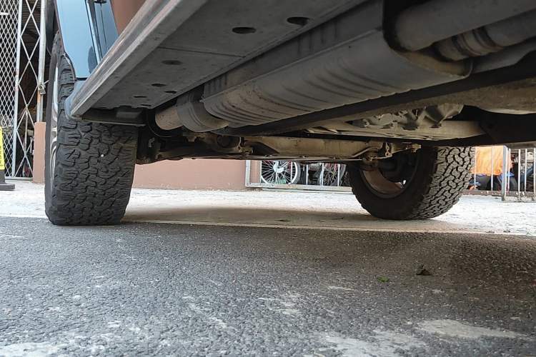 Used Mercedes-Benz G-Class  Chassis Rear Left