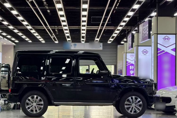 Used Mercedes-Benz G-Class 2019 Facelifted G 500 Exterior 3