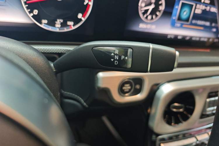 Used Mercedes-Benz G-Class 2019 Facelifted G 500 Gear Lever