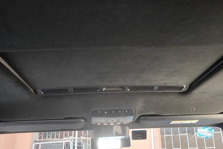 Used Mercedes-Benz G-Class  Headliner