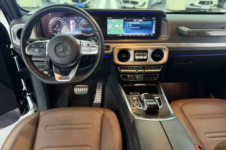 Used Mercedes-Benz G-Class 2019 Facelifted G 500 Interior 3