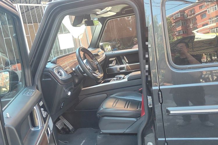 Used Mercedes-Benz G-Class  Left Front Seat