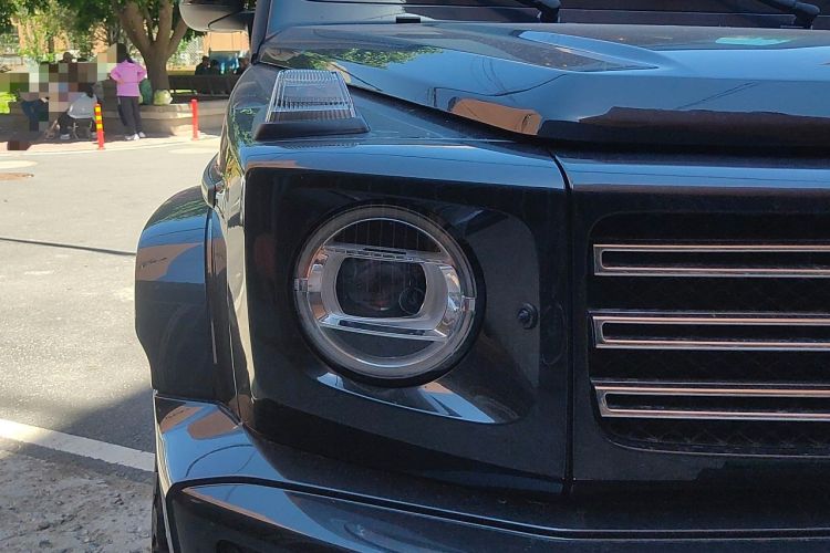 Used Mercedes-Benz G-Class  Right Front Headlight