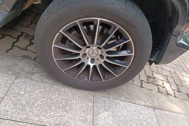 Used Mercedes-Benz G-Class 2019 Facelifted G 500 Right Front Wheel Hub