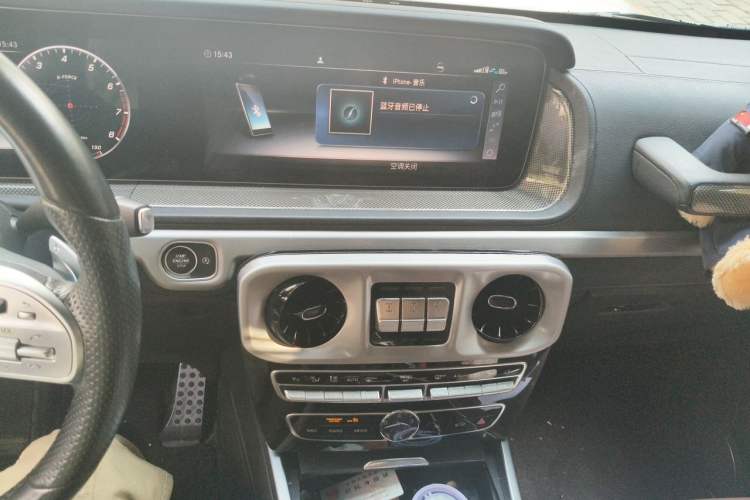 Used Mercedes-Benz G-Class 2019 G 500 Audio And AC Panel