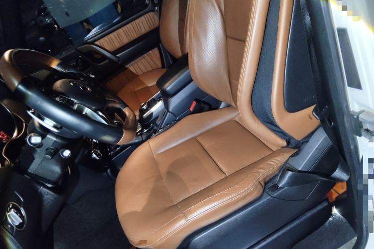 Used Mercedes-Benz G-Class  Left Front Seat