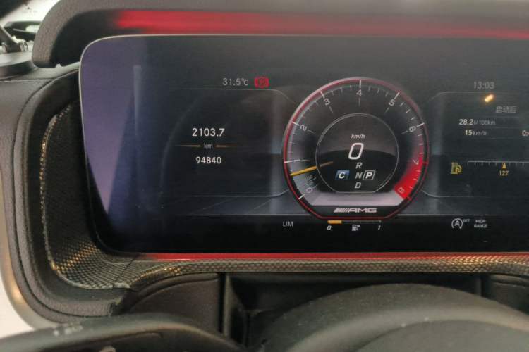 Used Mercedes-Benz G-Class 2019 G 500 Odometer Close Up