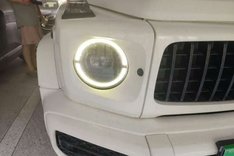 Used Mercedes-Benz G-Class 2019 G 500 Right Front Headlight