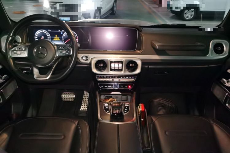 Used Mercedes-Benz G-Class 2020 G 350 Center Console