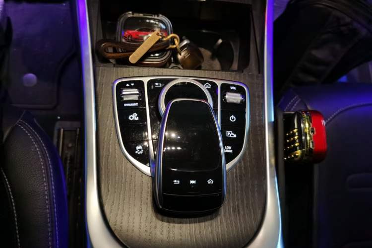 Used Mercedes-Benz G-Class 2020 G 350 Gear Lever