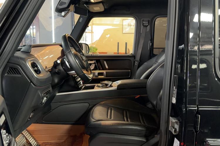 Used Mercedes-Benz G-Class 2020 G 350 Interior 1