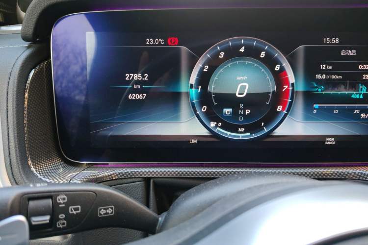Used Mercedes-Benz G-Class 2020 G 350 Odometer Close Up