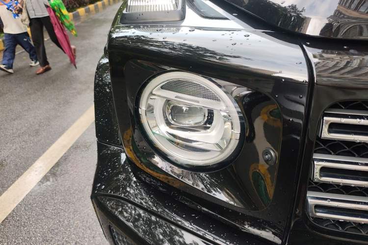 Used Mercedes-Benz G-Class 2020 G 350 Right Front Headlight