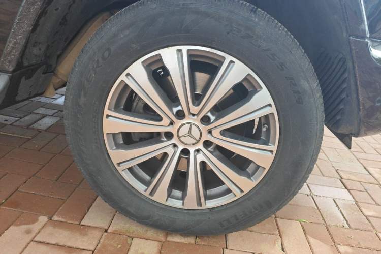 Used Mercedes-Benz G-Class 2020 G 350 Right Front Wheel Hub
