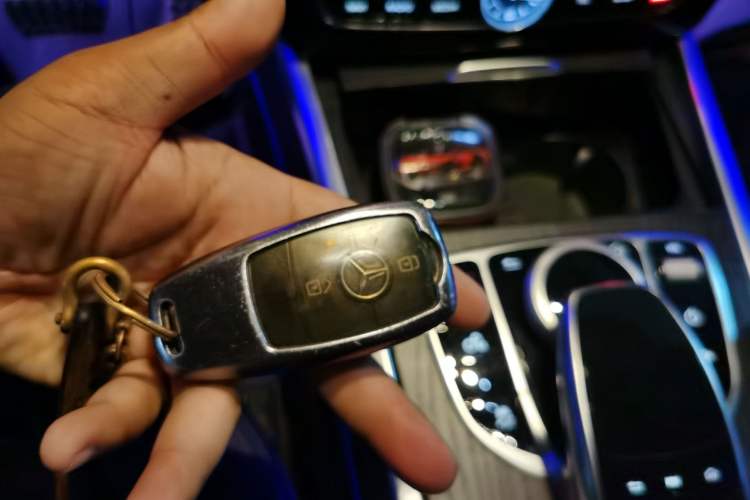 Used Mercedes-Benz G-Class 2020 G 350 Vehicle Key