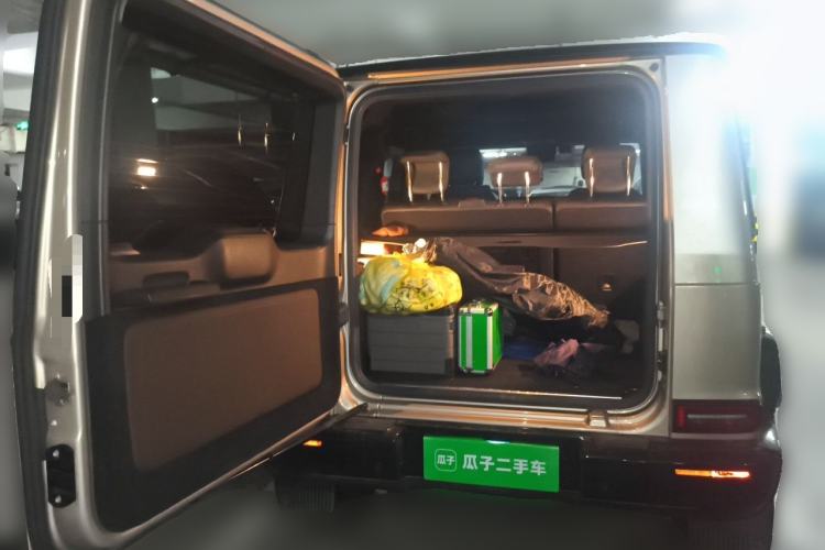 Used Mercedes-Benz G-Class 2020 G 500 Night Edition Trunk