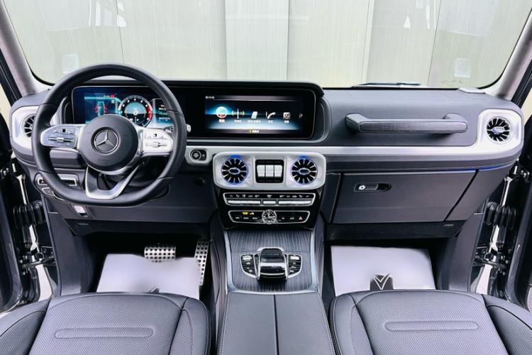 Used Mercedes-Benz G-Class 2020 G 350 Interior 1
