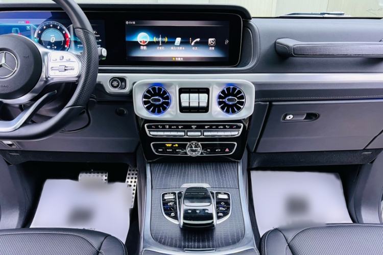 Used Mercedes-Benz G-Class 2020 G 350 Interior 5