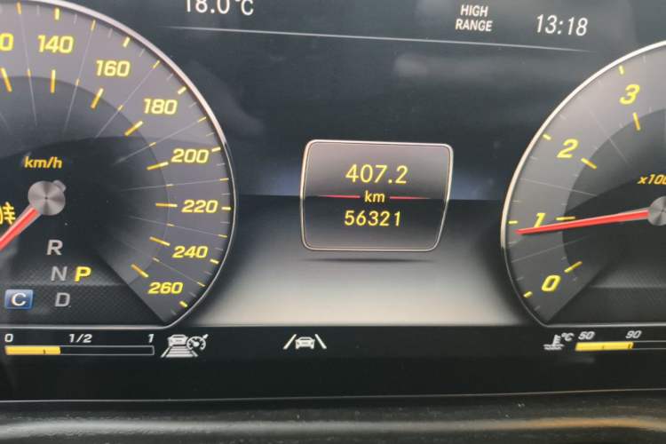 Used Mercedes-Benz G-Class 2020 G 350 Odometer Close Up