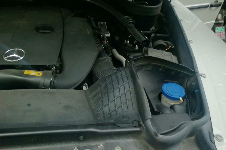 Used Mercedes-Benz G-Class 2020 G 350 Engine Bay Left